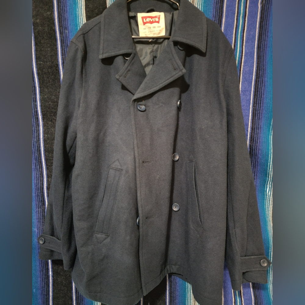 2xl levis peacoat